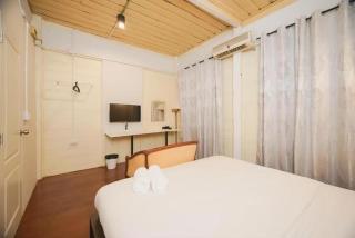 Rest Inn Yaowarat BKK - - 2