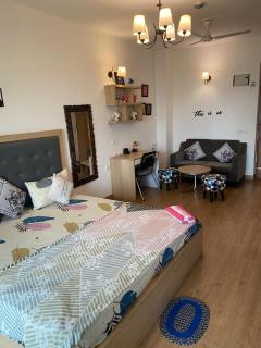 Cozy flat 22nd floor - Noida - 1
