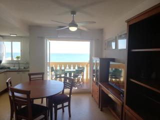 IDEALLY located on BEACH - Port Saplaya - 3