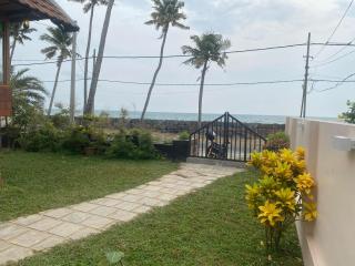 Bella Vista Beach Villa - Cherai Beach - 8