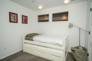 The Retreat at Calf Canyon - Bluff - 9