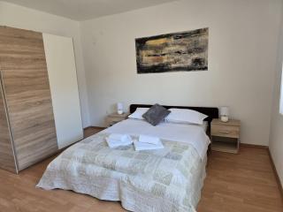 Apartmani Dino - Bilice - 2