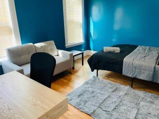 Homestay on the Ave - 2