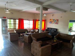 The Bonadikombo LK HOTEL - - 3