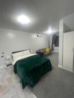 Cozy Studio Flat Romford, London - Romford - 6