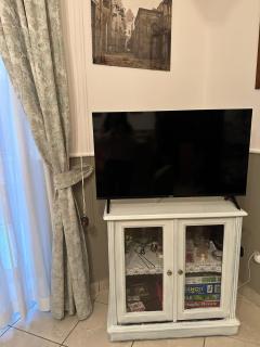 Three Free Trees Home - 2