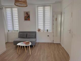 Escapade marseillaise proche de la mer plein sud avec jardin privé - clim & wifi gratuit - Marsiglia - 7