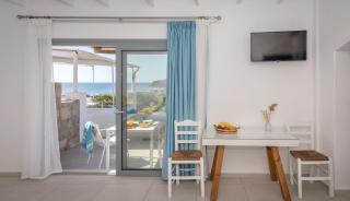 Sarantis Suites & Apartments - Provatas - 3