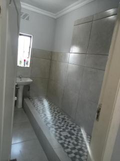 At-home Oakdale Bellville - - 4