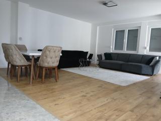 Apartament - Gjilan - 1