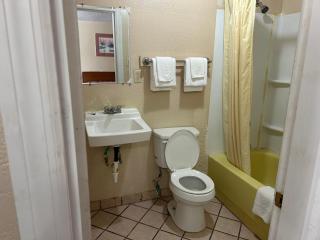 Sunset Motel - Rockingham - 4