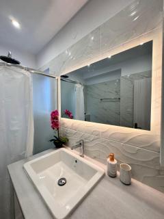 Infinity Blue Suite - Panteli - 4