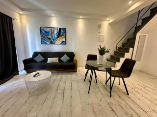 1-bedroom duplex 100m by the sea - 0