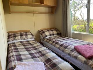 Strongate Orchard Farm stay Bridport Dorset- Jurassic Coast 10 min drive - Netherbury - 7