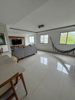 Lindo apartamento com 2 suites - 1