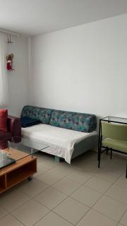 Zimmer mit eigenem Bad und Küche in Reihenhaus - 9