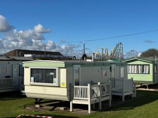 Baileys Caravan Sealands - Dog friendly - Ingoldmells - 9