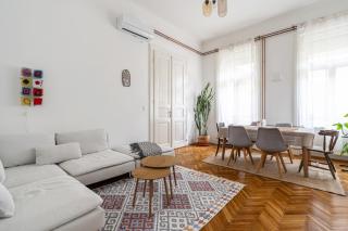 Cedar Suite Apartment - Budapest - 9