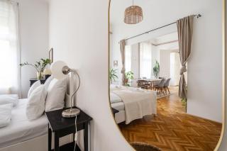 Cedar Suite Apartment - Budapest - 4