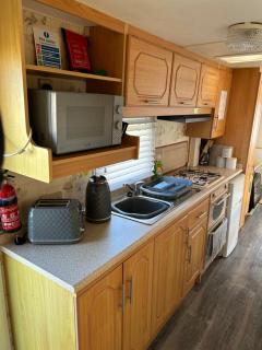 Baileys Caravan Sealands - Dog friendly - Ingoldmells - 1