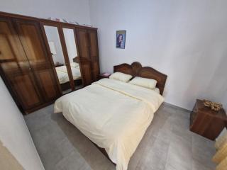 Small house with panoramic lake view - Tirana - 2