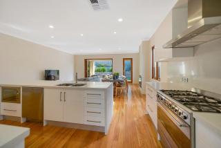Aria House - Henley Beach - Family Holiday Beachside BBQ - Henley Beach South - 1