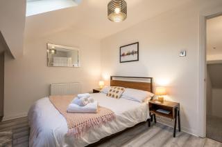 StayByNumbers - City Centre Victorian Townhouse - Belfast - 7