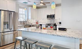 Beachside Heated Pool Hot Tub 2 King Beds Firepit - 4