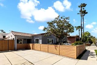 Artistic Haven Single Story Sanctuary with Murals - San Diego - 5