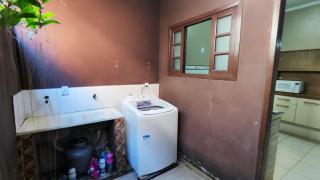 Casa com Garagem, 3 Quartos e Churrasqueira - Rio das Ostras - 2