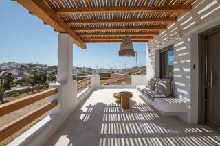 Acres Luxe, First Floor Haven & Ground Floor Retreat - Ano Mera - 9
