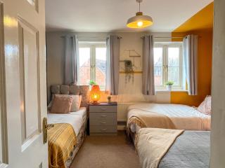 Mayflower House Barnsley-Wombwell-3 Bedrooms-2 Showers-Longer Stay- Free Parking - Barnsley - 3