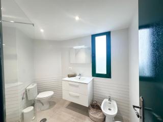 1The Best Location - Las Americas & Parking - 6