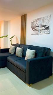 Fin de semana en increíble apartamento - 2 cuartos, sofacama, piscina y parking gratis - San Gil - 1
