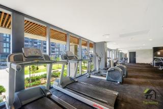 Vivid home in North Ryde - Sydney - 4