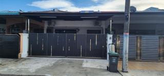 4 bedroom homestay @ Mersing - Mersing - 9