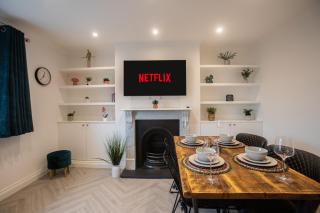 25 Percent Off Monthly Stays - 2 Bed Apartment in Bromley BR1 - - 9