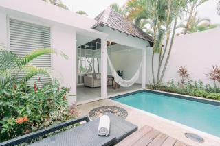 Tan's Astana Villa's by The Lavana - Seminyak - 1