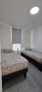 Exclusivo departamento tres dormitorios, capacidad 6 personas, excelente vista al mar para disfrutar de las puestas de sol - Antofagasta - 2
