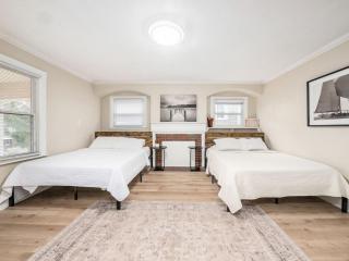 Housepitality - The OSU Mansion- OSU Sleeps 20 - Columbus - 7