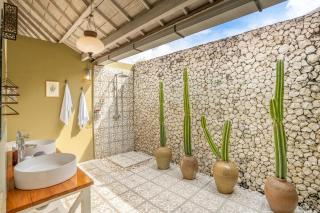 Stunning spacious 3 BR villa with private pool - 5