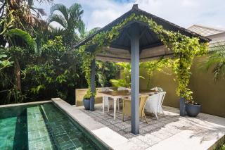 Stunning spacious 3 BR villa with private pool - Canggu - 2