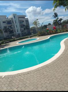 Lux 3BR Oasis With Gazebo & Pool - - 2