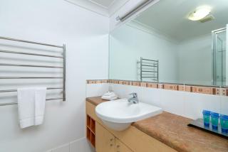 Seascape Holidays at Plaza Resort - Port Douglas - 4