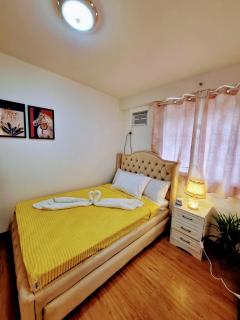 Fully Furnished 1BR Condo at Arezzo Place Davao with Balcony - Davao - 3