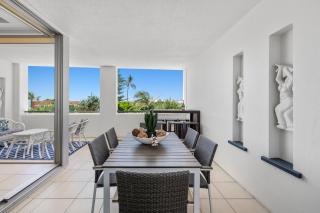 Paradiso Boutique Oceanfront Apartment - Kingscliff - 4