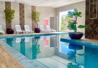 Casa Particular 4 dormitórios em Resort Luxo - 3