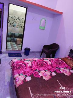 Prabhu Shree Ram Nagri Home Stay - Ayodhya - 4