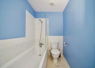 Entire 2 Bed Flat in London, 5 mins from Tube - London - 4