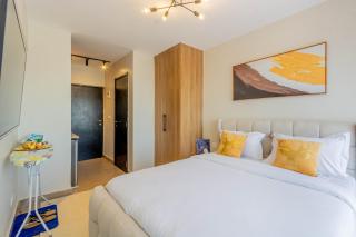 The Golden Nook -nyayo studio - Nairobi - 6